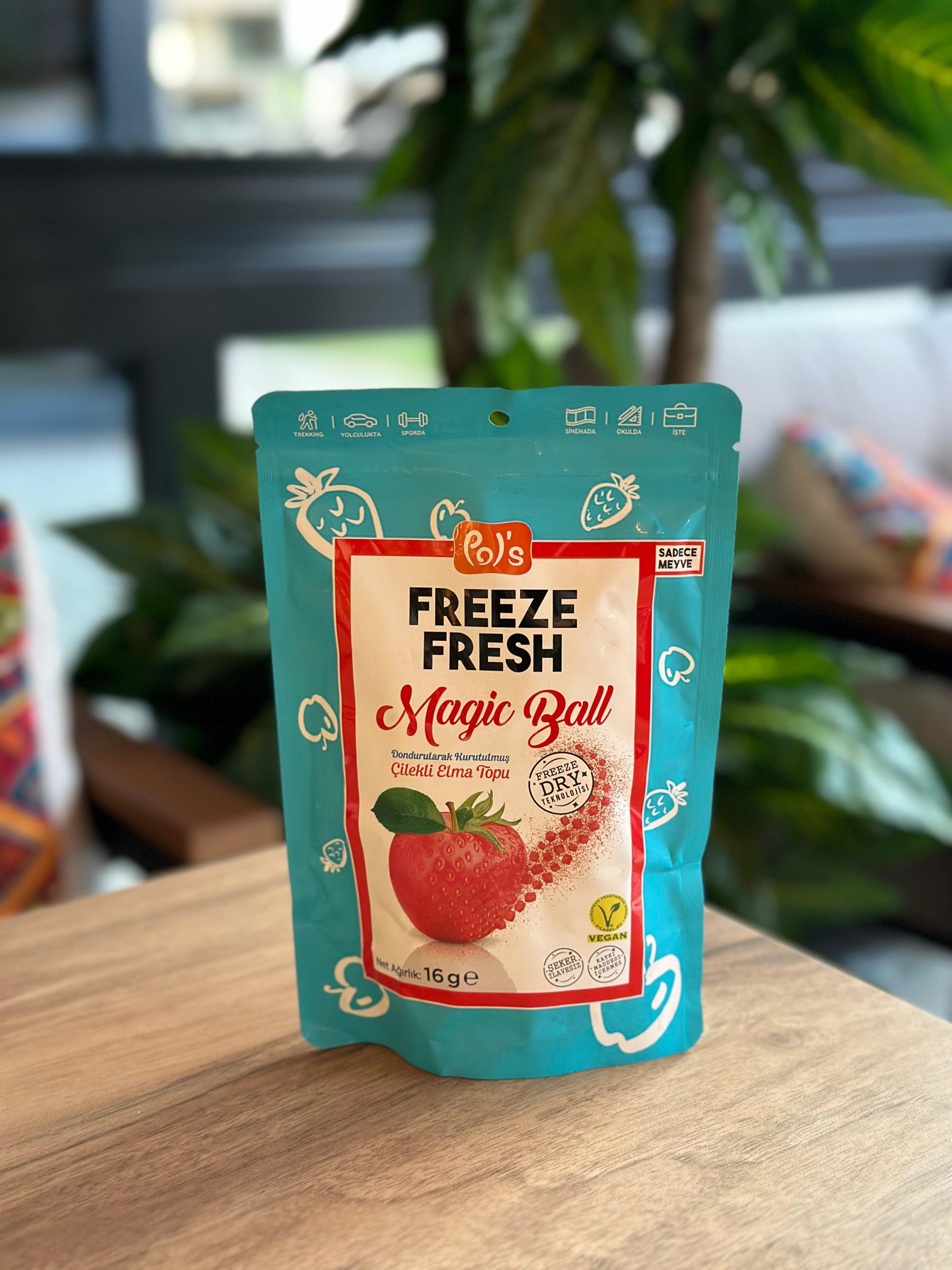 Pol’s Freeze DRY Çilekli Elma Topu